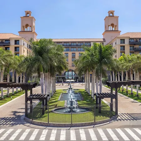 Lopesan Costa & Hotel